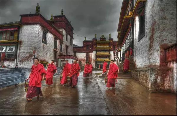 8条进藏绝美公路现在路况如何,进藏哪条路线风景最好