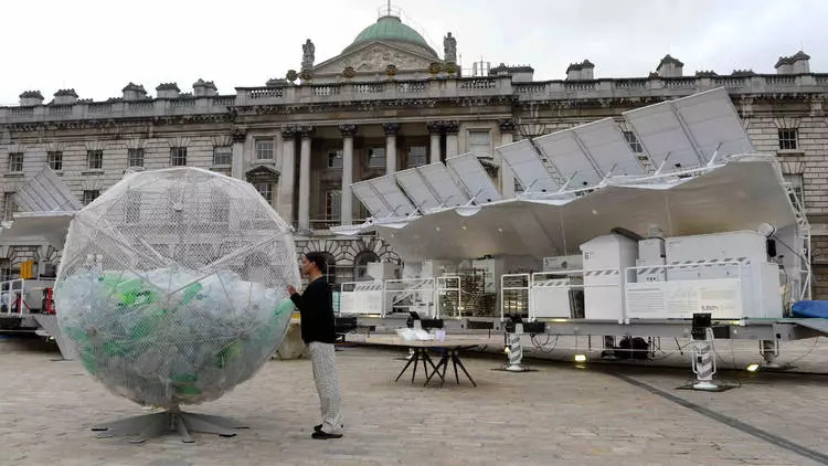这位设计师的脑洞也是真够逆天的,这位设计师太有才了