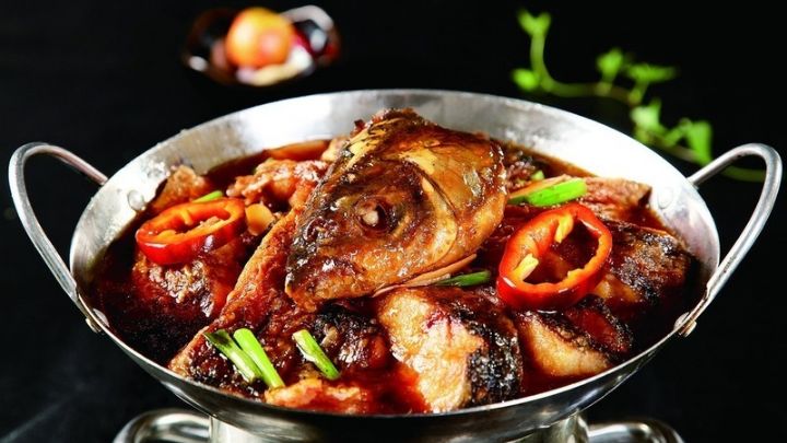 怎么炖鱼能把鱼骨炖烂了,有哪些方法炖鱼