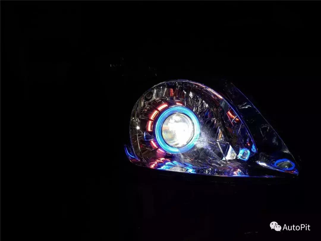 铃木雨燕小钢炮汽车,铃木雨燕运动高性能版