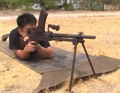 日军96式轻机枪,日军的99式轻机枪性能如何