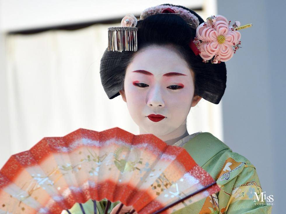 日本艺伎妆有哪些特点,日本艺伎妆是干什么的