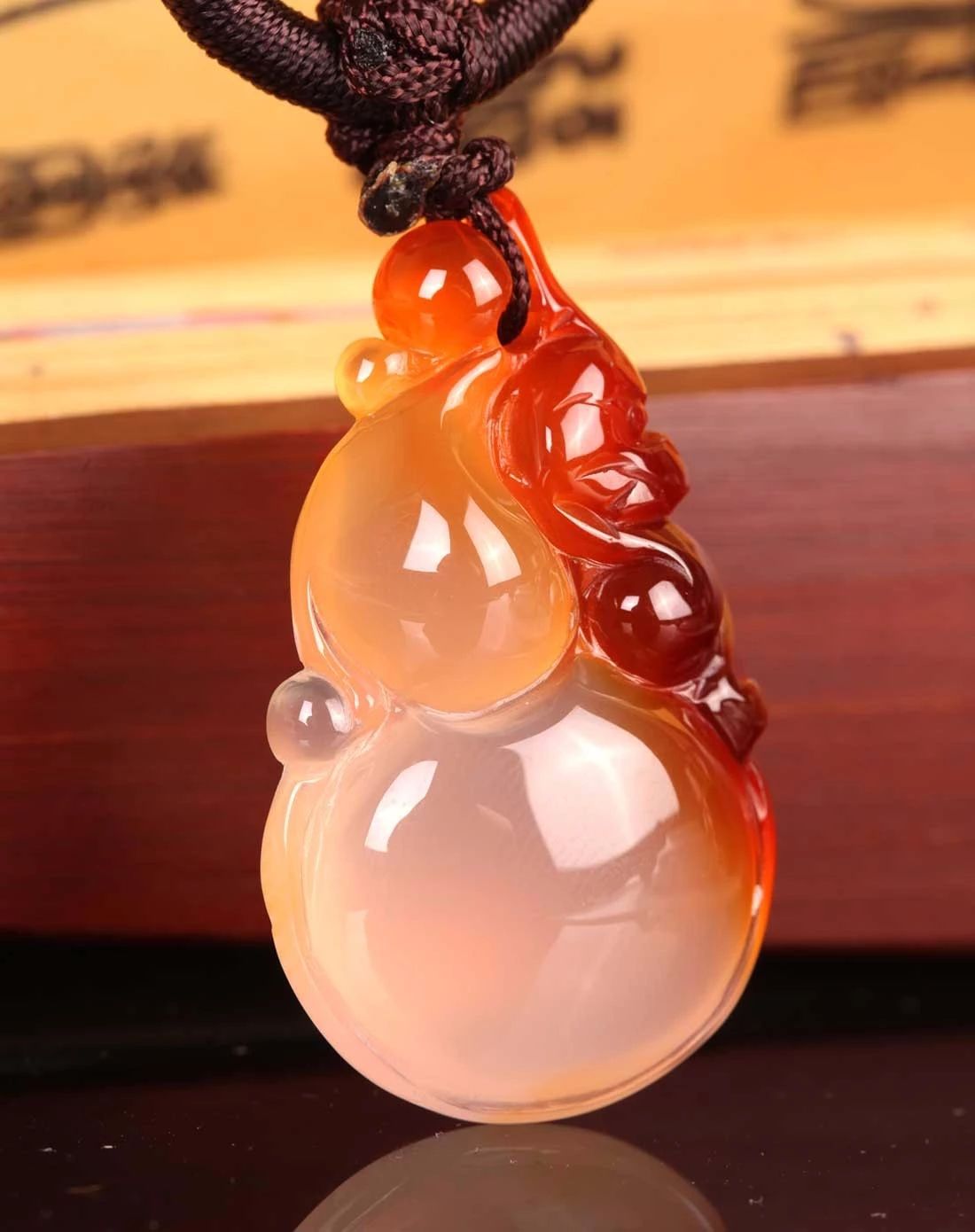 玉髓几十块钱是真的吗,玉髓高价成交记录