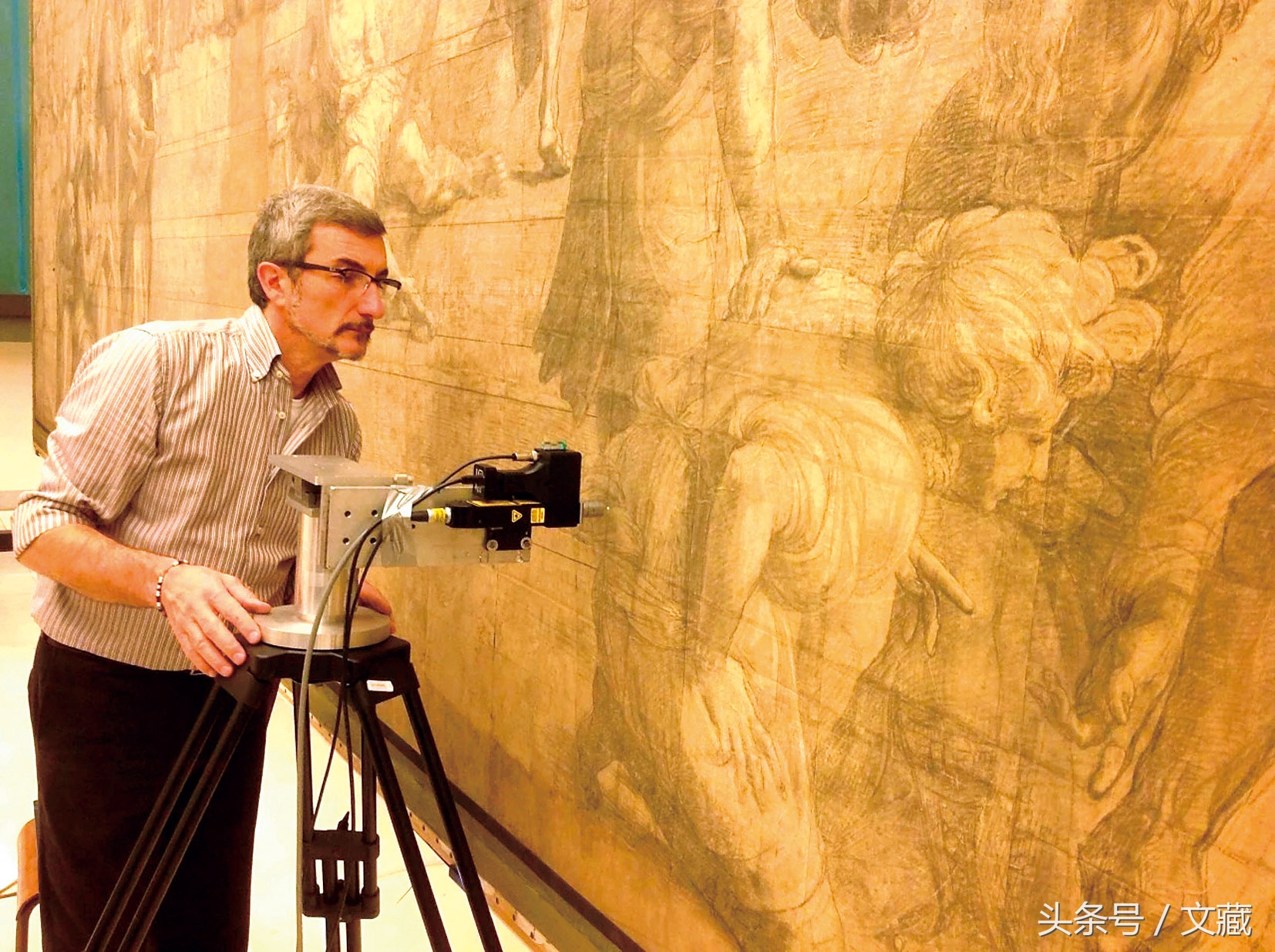 这条裙子到底是什么颜色？复原马奈《穿着条纹裙子的女人》