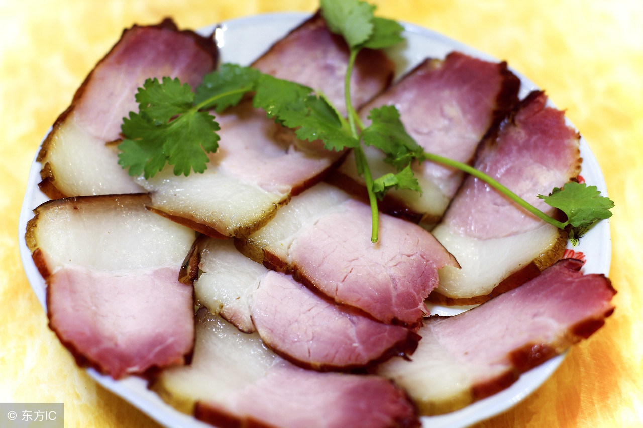 张家界旅行安排攻略,想去张家界旅游怎么开始旅行呢