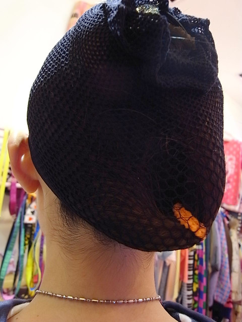 半扎马尾假发抓夹的正确戴法,一片假发片的正确戴法如何不分层