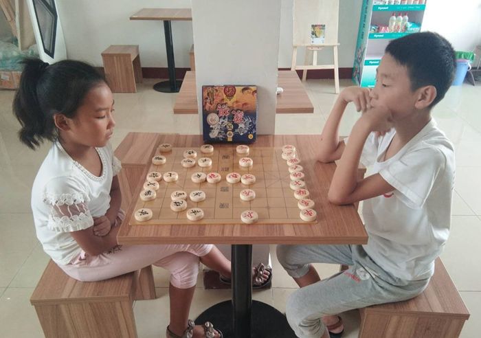 壹知书屋,壹知书店