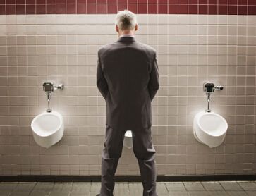 尿路末端结石会尿频尿急尿痛,尿路狭窄会引起尿频尿急尿痛吗