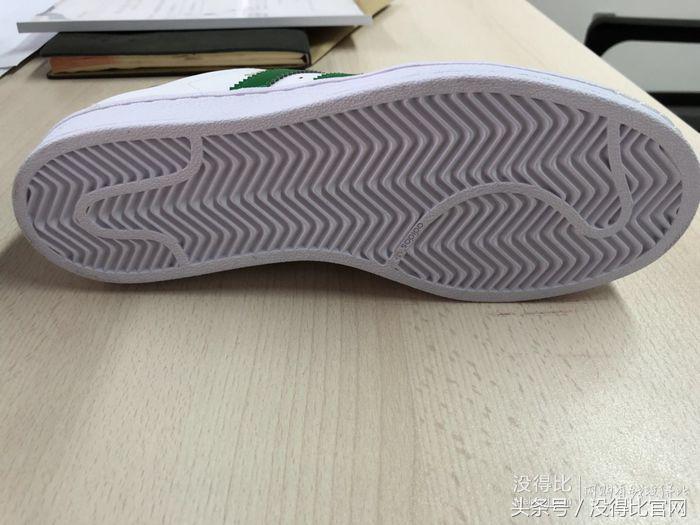 阿迪金标与绿标,阿迪金标白金款