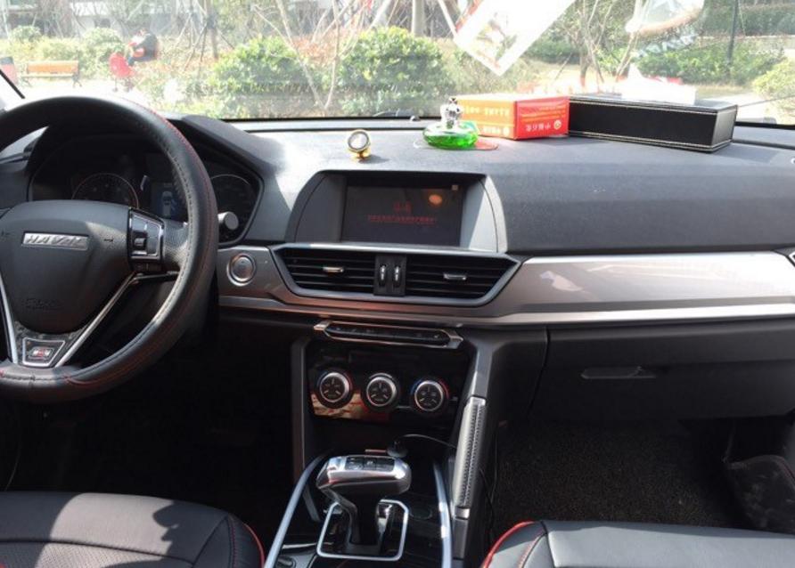 长安cs75与哈弗h6谁更值得买,长安cs75和哈弗h6选哪个更实惠