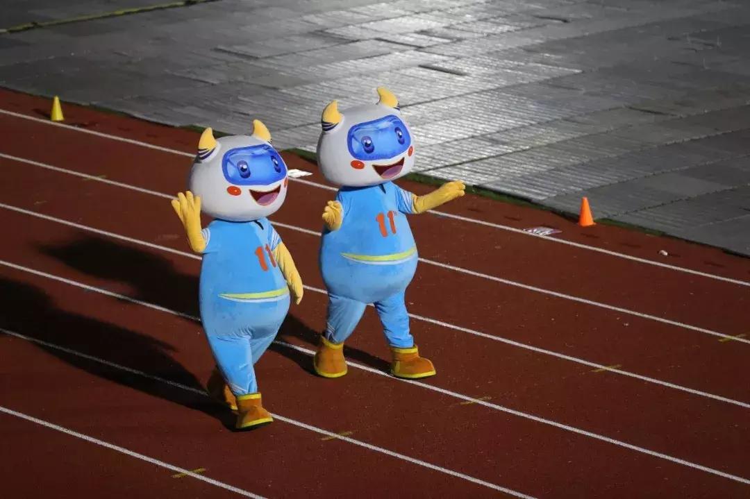 大运感动瞬间,大运会感人事迹