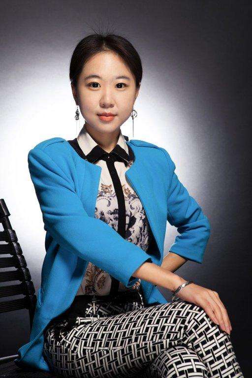 济南世纪宏达装饰女设计师,济南世纪宏达装饰设计师