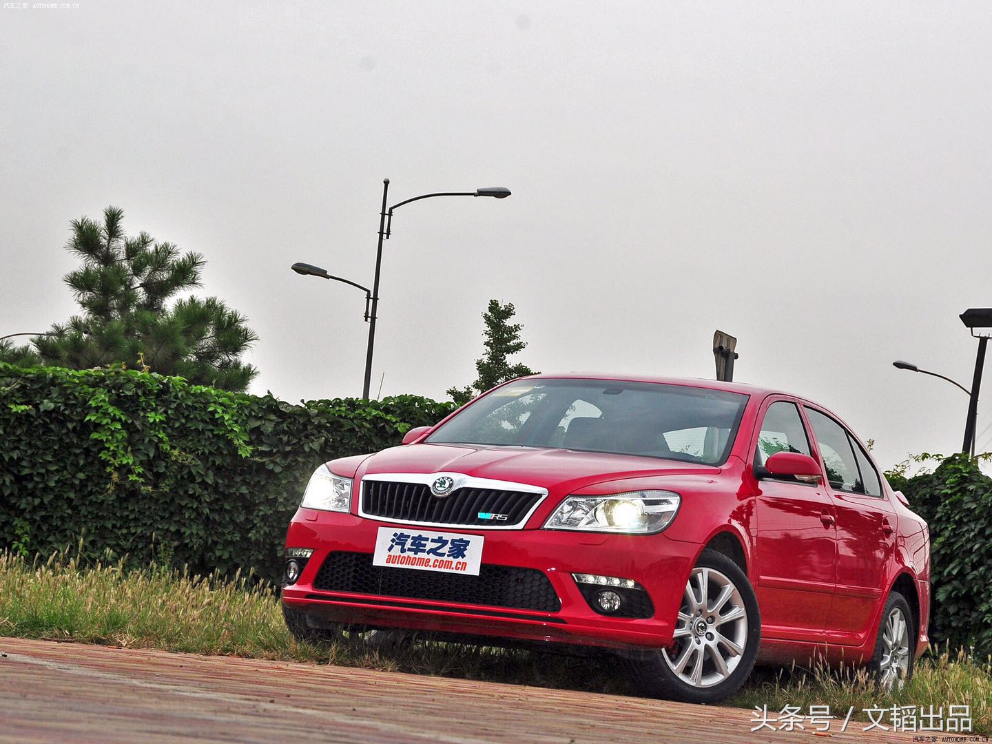 欧洲街头的斯柯达明锐,斯柯达明锐pro和大众凌渡怎么选