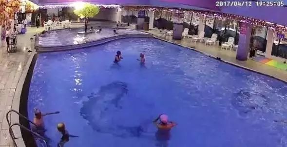 能把监控摄像头变成直播摄像头吗,家里监控摄像头曝光