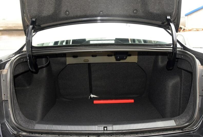 15年奔腾x802.0,16年的一汽奔腾x80现在值多少钱