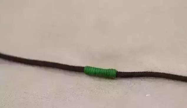 蜜蜡文玩手串绳子双股打结方法,文玩核桃手串单线打结方法