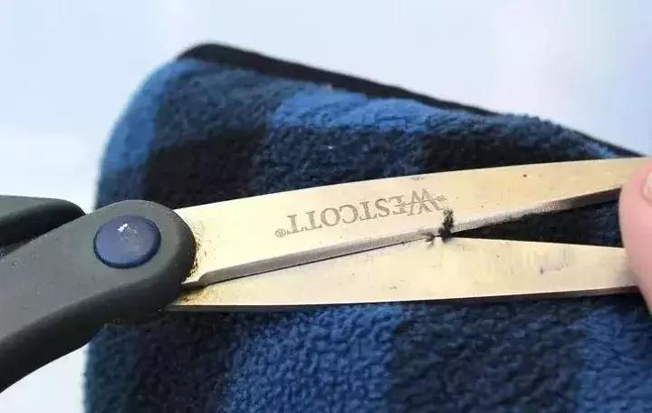 怎样让衣服永久不起球,衣服起球怎么去除最快