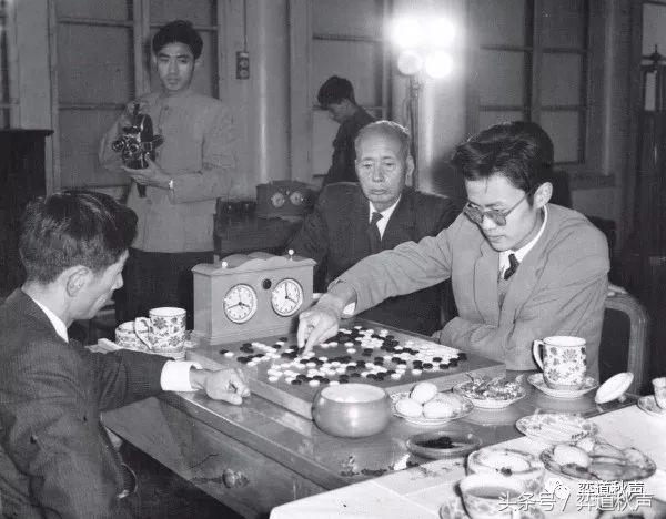 忆往昔峥嵘岁月稠全文阅读,忆往昔峥嵘岁月稠全篇