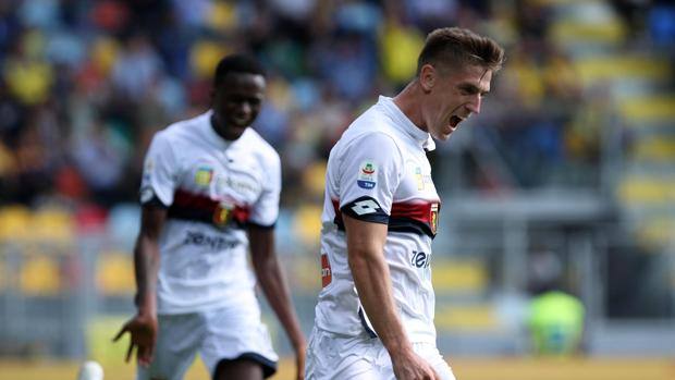 莱万欧洲杯进球集锦,莱万进球数超苏亚雷斯