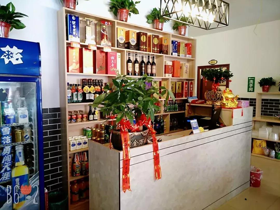 石锅鱼这家店回头客超多,武穴石锅鱼地址