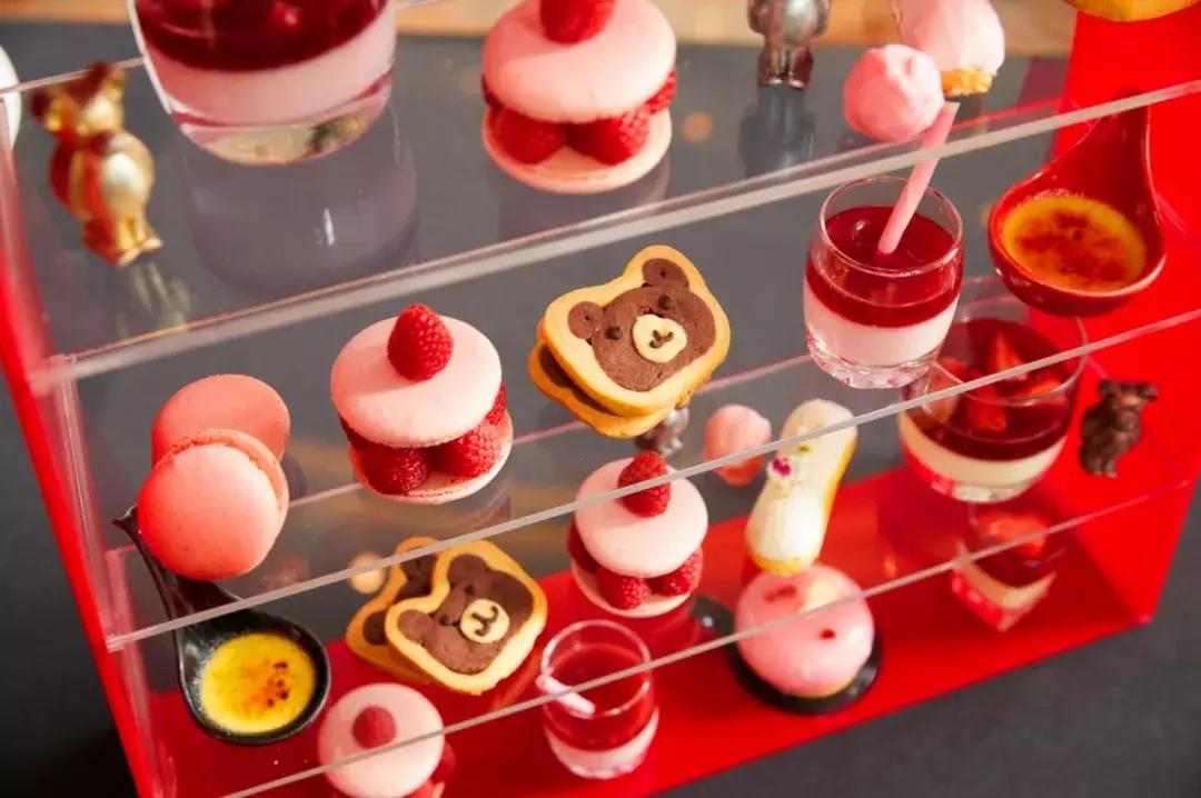 20道豪门蟹宴+梦幻火烈鸟甜品Show！大闸蟹畅吃只只爆膏！