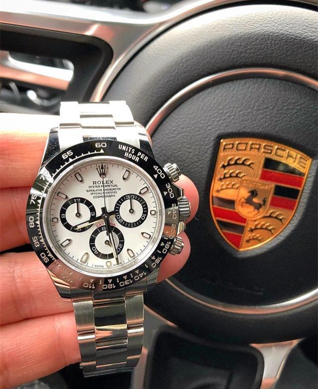 国外查获78吨劳力士,劳力士被海关截获