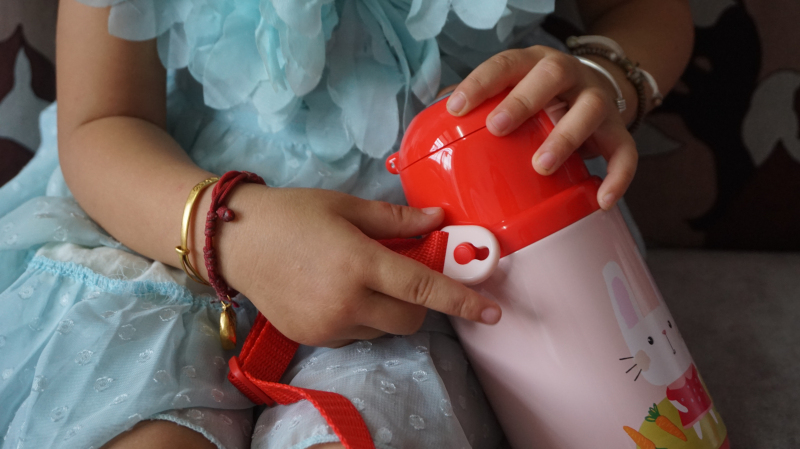 开学季儿童智能保温杯,儿童保温杯智能感应