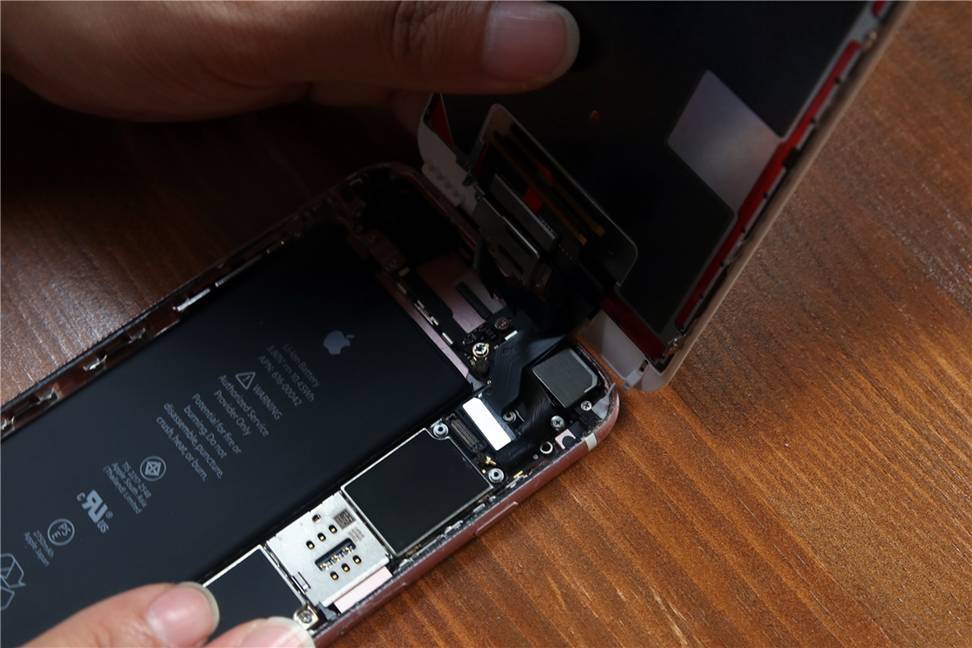 复活iphone6plus,苹果6splus屏碎了