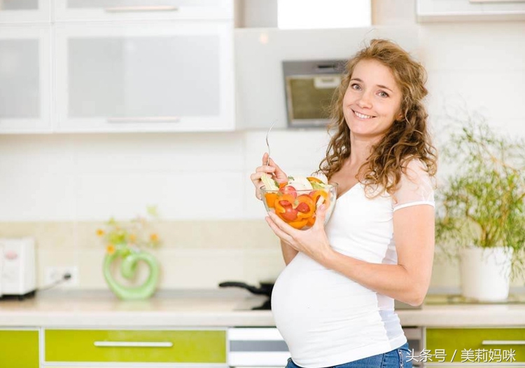 女人怀孕后有些地方会变黑,孕妈腋下变黑