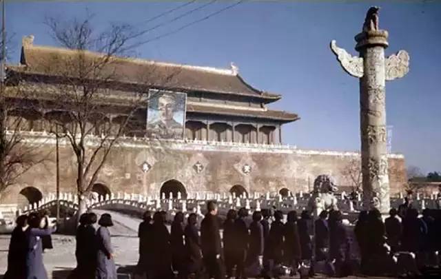 毛主席画像的诞生