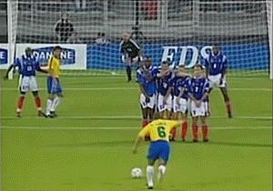 世界十大重炮手之卡洛斯,世界杯5大进球c罗上榜重炮卡洛斯