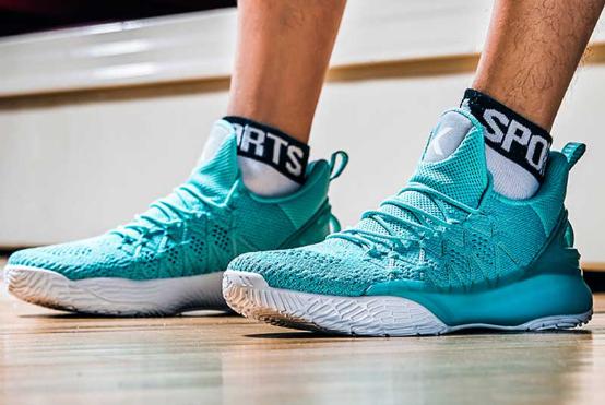 编织鞋面的鞋怎么样,针织鞋面和网眼鞋面的区别