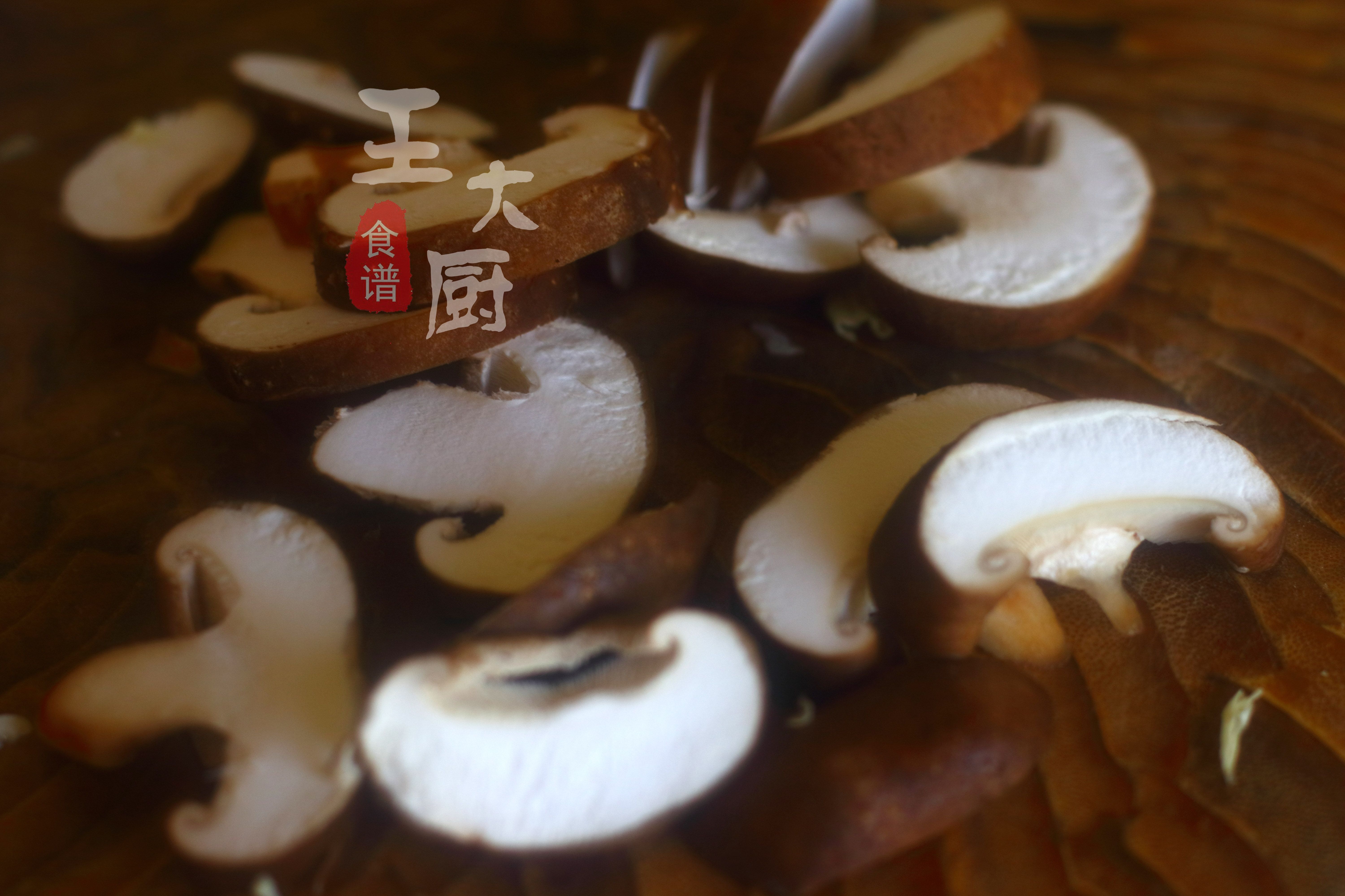 牛肉白菜炖粉条的家常做法有哪些,白菜红烧肉炖粉条的做法大全家常