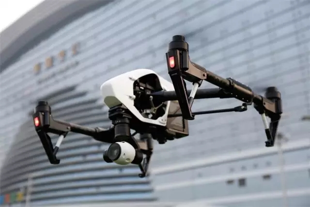 植保无人机飞手月薪,无人机飞手工资不高