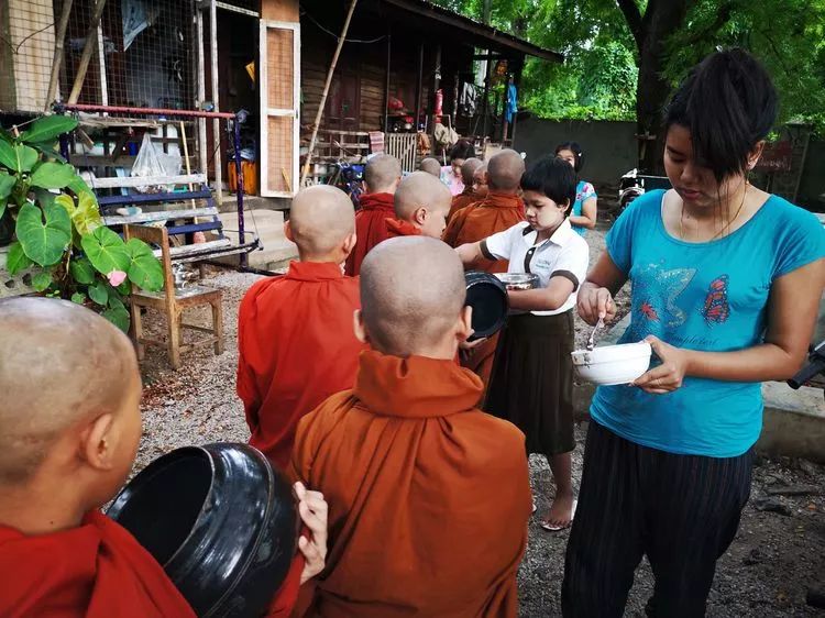 一个人的自由行西藏,一个人的泰国自由行