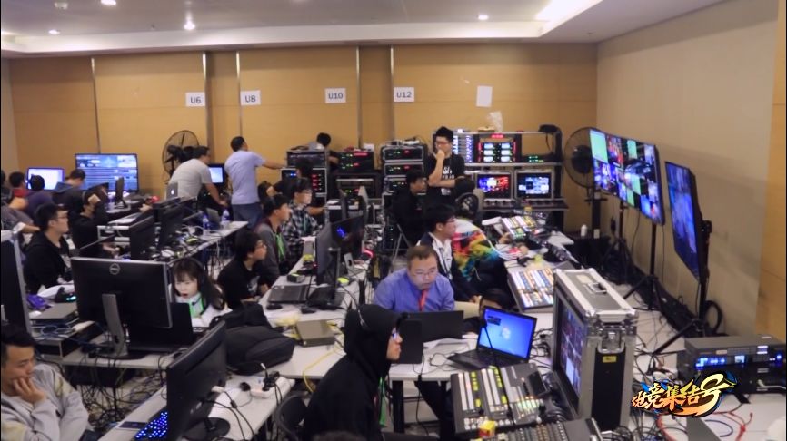 《电竞集结号》第14期国庆探班WESG，妹子天秀闯关