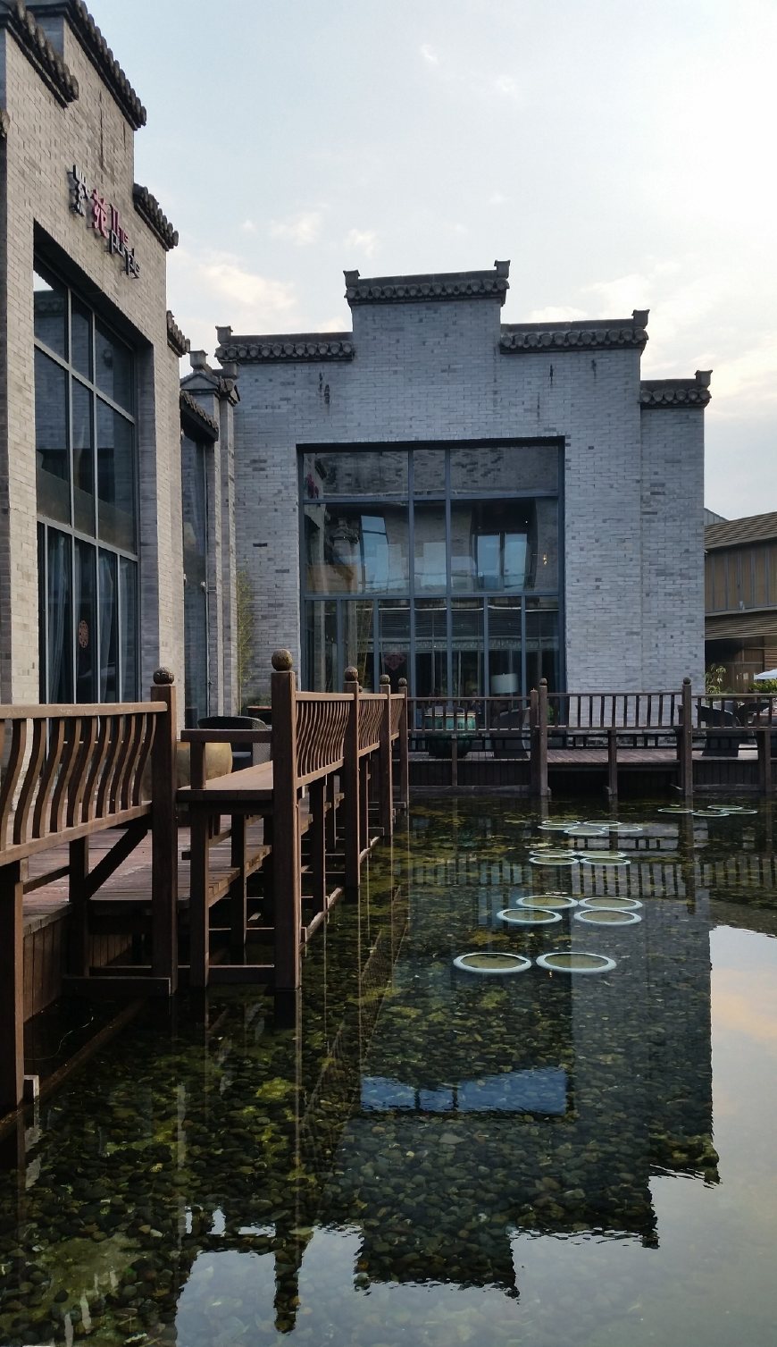 这样拍摄让你更惊艳,深圳欢乐海岸拍照攻略