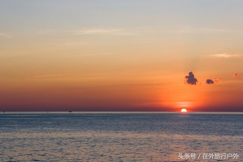 不去普罗旺斯和柬埔寨,千元飞到泰国看最美向日葵田和高棉遗址