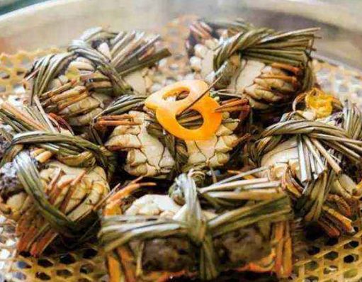 教你蒸螃蟹的小窍门,60岁老厨师秘制配方
