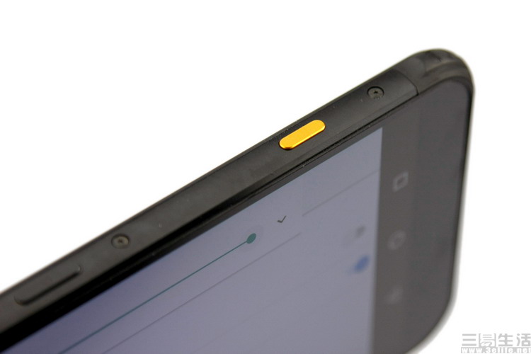 三防手机也要做大众情人测试AGMX3