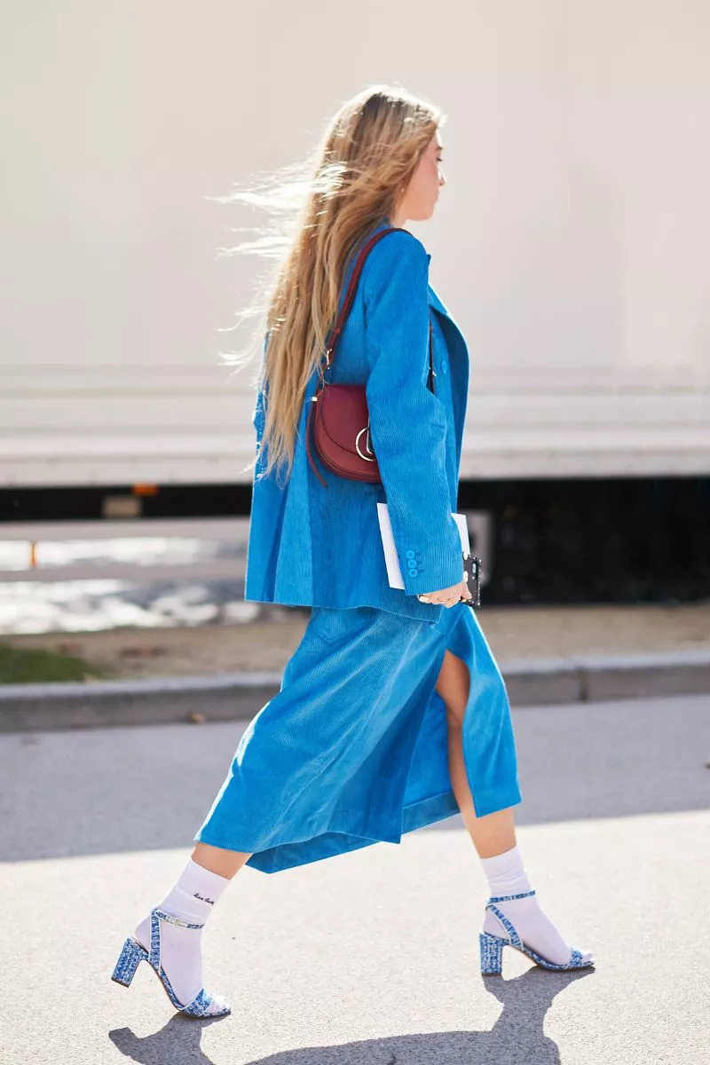 还在露脚踝露袜子高级又时髦,今冬不流行露脚踝了露袜才更时髦