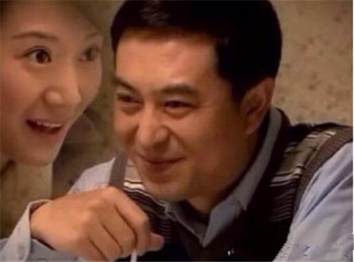 蜗居里海藻给宋思明说怀孕的视频,蜗居宋思明宠溺的片段海藻怀孕