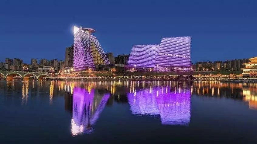 设计师去广州网红景点,西安必去十大网红景点图片