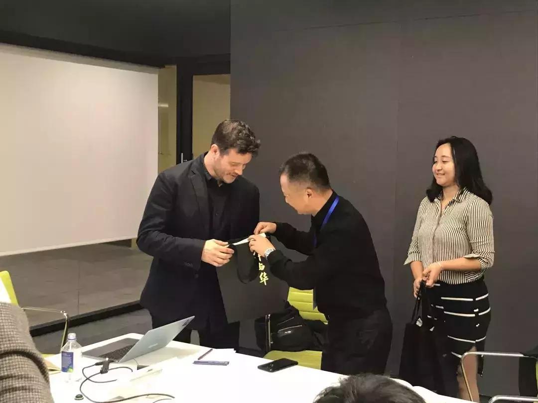 华制游学丨擅长打造“超级符号”的华与华在美国都学了些什么