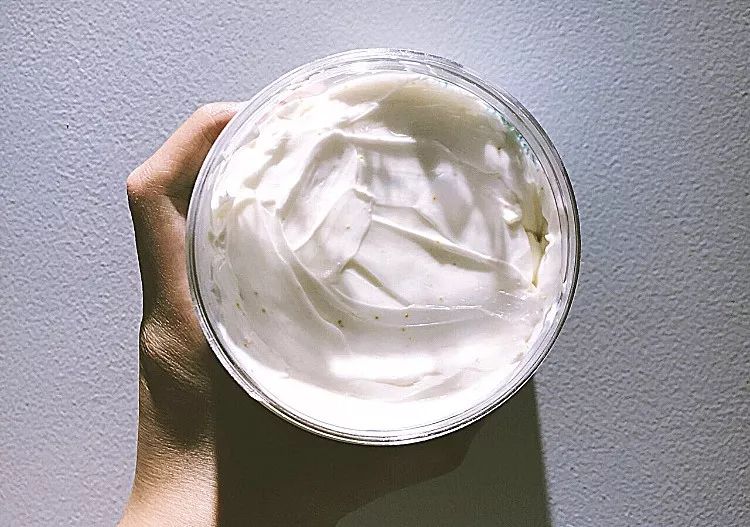 鐢ㄥ浜嗕骇鍝佺湡鐨勫緢閲嶈,鐢ㄥ皬蹇冩満鎾╁埌浜嗚嚜宸卞枩娆㈢殑鐢蜂汉