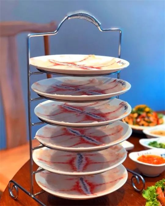 吃遍大连丨新店雨后春笋般冒了出来，一个比一个更具诱惑力！拔不拔草你们说了算？！