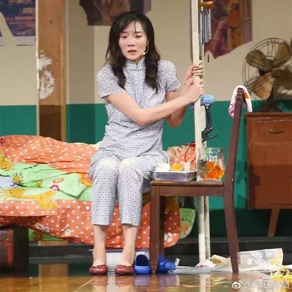 气质气场兼具的章子怡最喜欢用的口红色号！