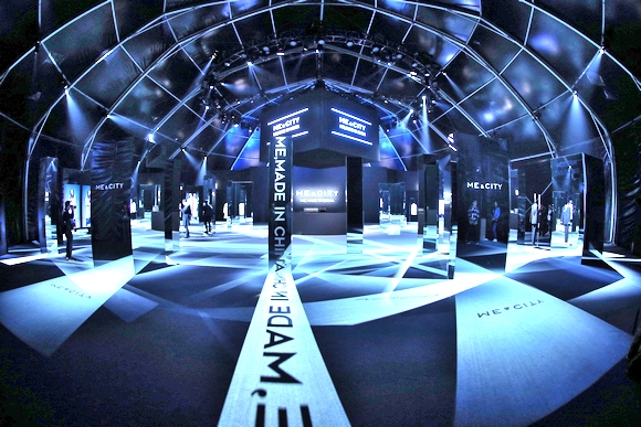 上海时装周紫色,上海时装周2019回顾