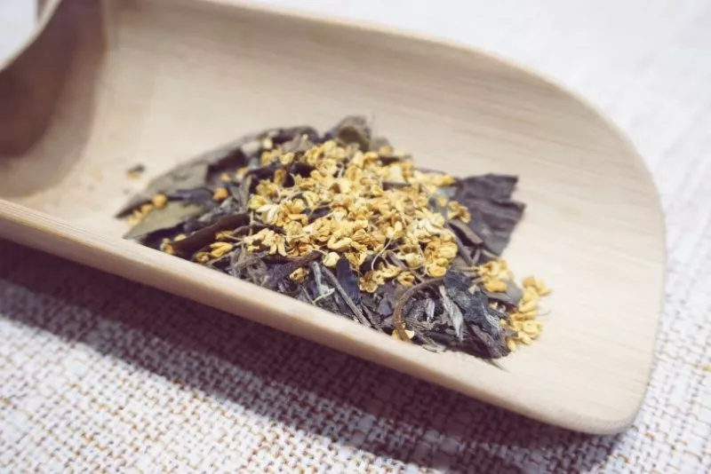 金桂飘香沁人心脾,桂花白茶的口感