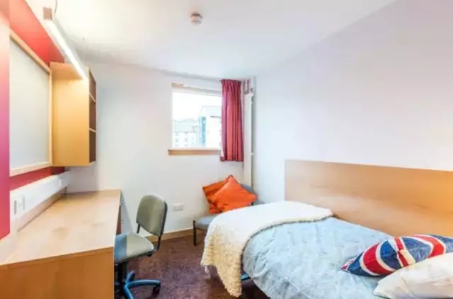 一站式英国留学攻略网,英国留学住宿网站推荐一下